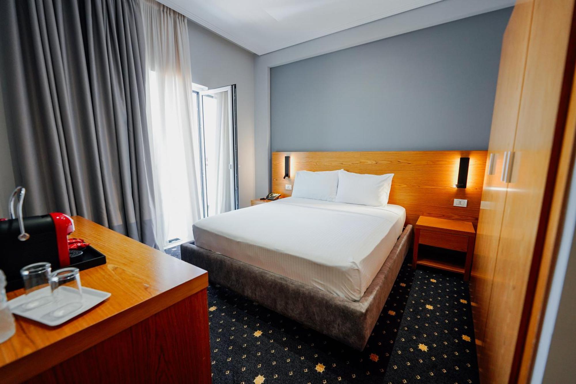 Hotel Agimi Saranda Dış mekan fotoğraf